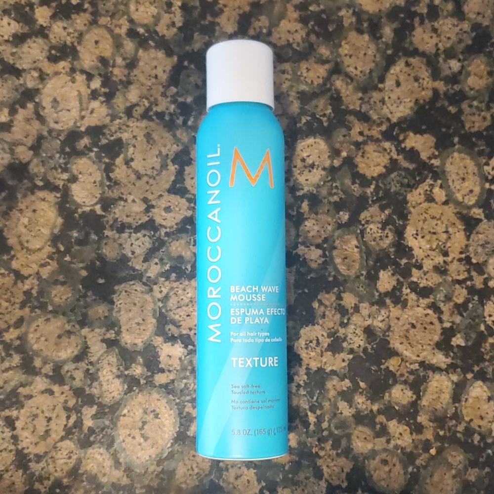 Moroccanoil beach wave mousse